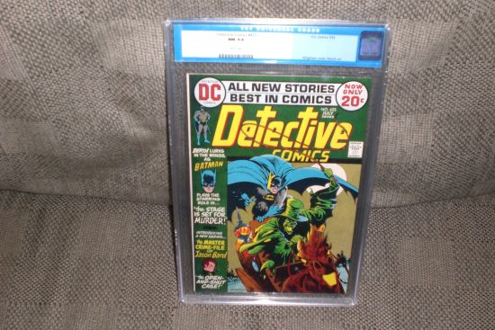 Detective Comics #425 CGC 9.4 w